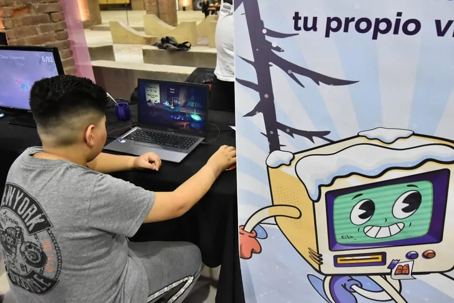 Independent video games at Underc0de Day
